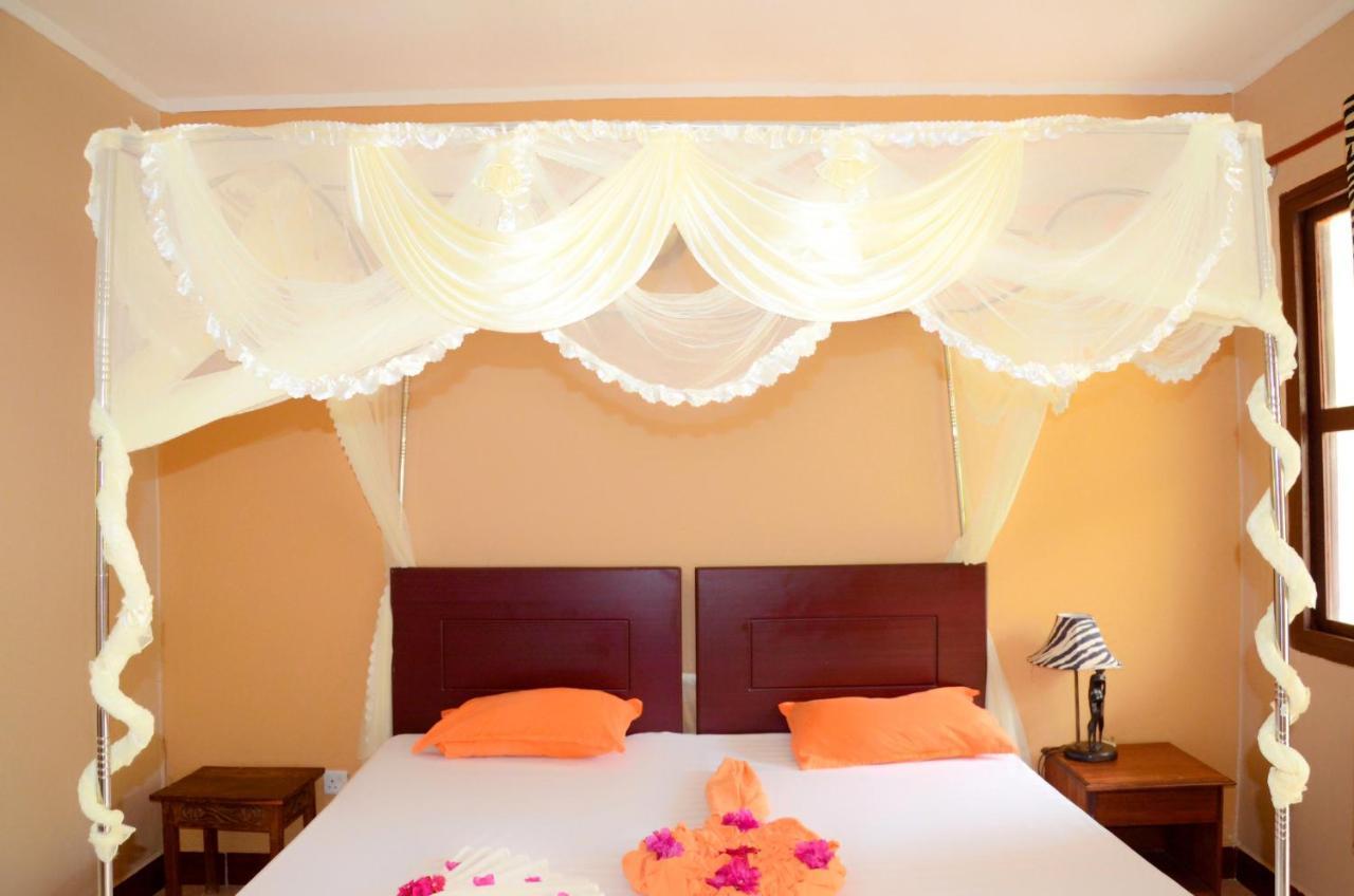 Funky Squids Beach Resort Bagamoyo Zewnętrze zdjęcie