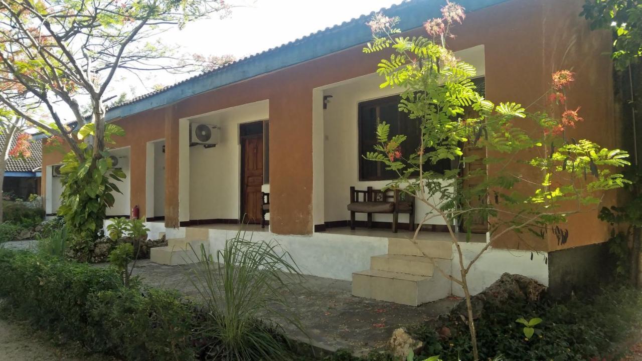 Funky Squids Beach Resort Bagamoyo Zewnętrze zdjęcie