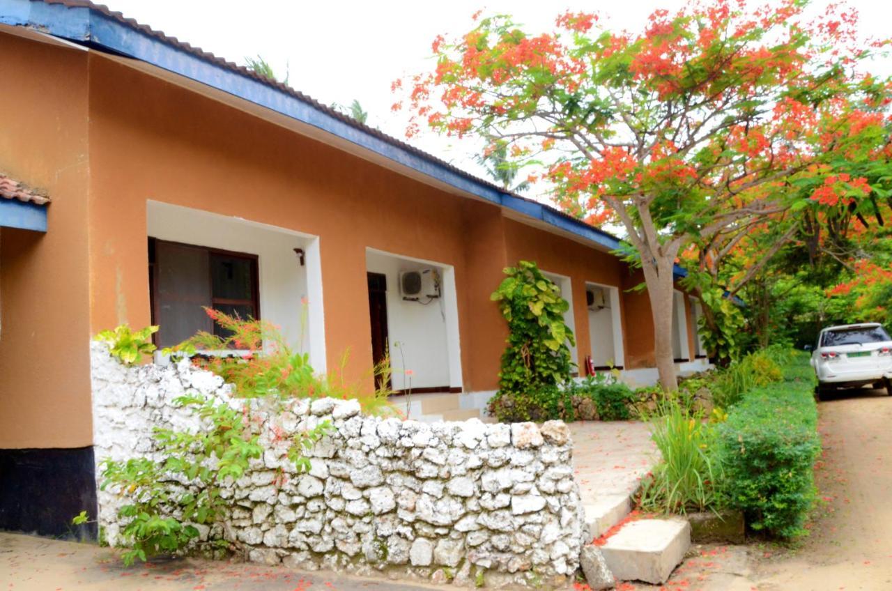 Funky Squids Beach Resort Bagamoyo Zewnętrze zdjęcie